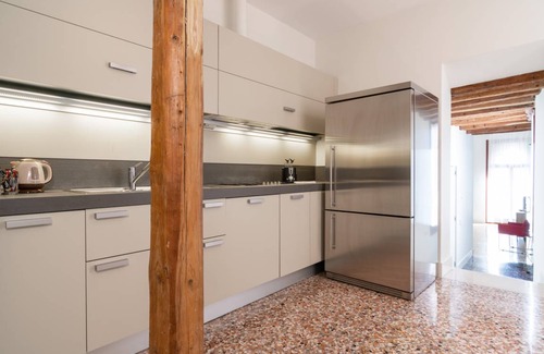 Cannaregio Apartment | 150 m² Apartment ∙ 3 bedrooms ∙ 6 guests