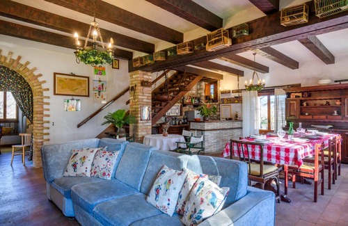 Acqualagna House | 150 m² House ∙ 4 bedrooms ∙ 9 guests