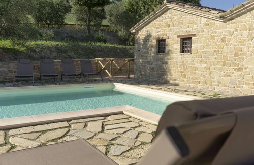 San Severino Marche Villa | 150 m² Villa ∙ 5 bedrooms ∙ 9 guests