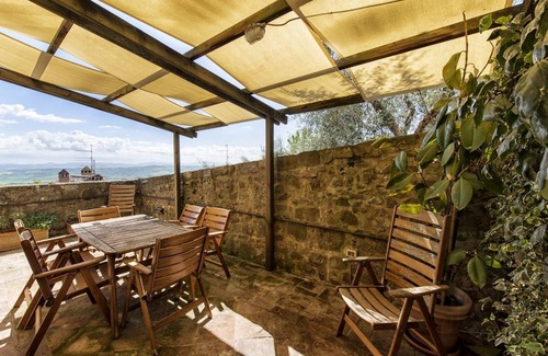 Montalcino Villa | 150 m² Villa ∙ 3 bedrooms ∙ 6 guests
