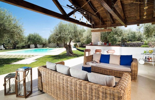 Rosolini Villa | 150 m² Villa ∙ 5 bedrooms ∙ 10 guests