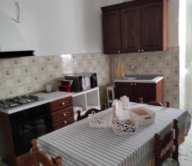 Sulmona Apartment | 160 m² Apartment ∙ 4 bedrooms ∙ 6 guests