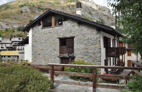 La Thuile Ski Chalet | 160 m² Chalet ∙ 3 bedrooms ∙ 7 guests