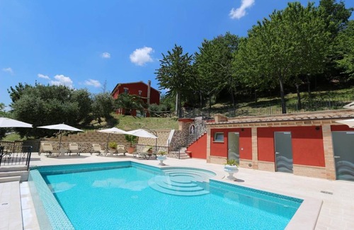 Monsampietro Morico House | 160 m² House ∙ 6 bedrooms ∙ 12 guests