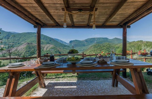 Acqualagna Villa | 170 m² Villa ∙ 3 bedrooms ∙ 10 guests