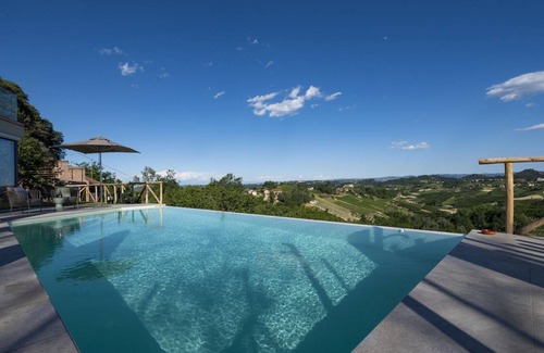 Monteu Roero Villa | 170 m² Villa ∙ 3 bedrooms ∙ 6 guests