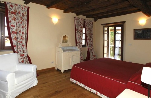 Ovada Apartment | 175 m² Apartment ∙ 4 bedrooms ∙ 12 guests