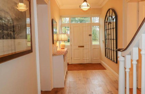 Ballymoney House | 175 m² House ∙ 6 bedrooms ∙ 9 guests