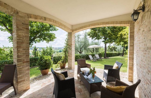 Mondavio Villa | 180 m² Villa ∙ 5 bedrooms ∙ 10 guests