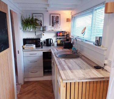 Londonderry Bed & Breakfast | 19 m² Bed and breakfast ∙ 2 guests