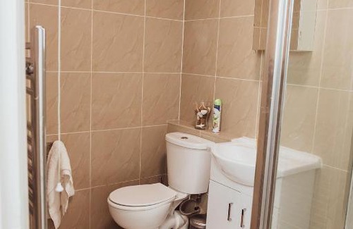 Kilburn Apartment | 2 Bedroom Apt at Sensational Stay Serviced Accommodation - Kilburn High Road