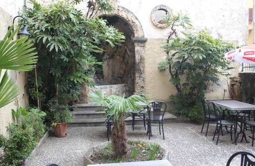 Mendrisio Bed & Breakfast | 20 m² Bed and breakfast ∙ 3 guests
