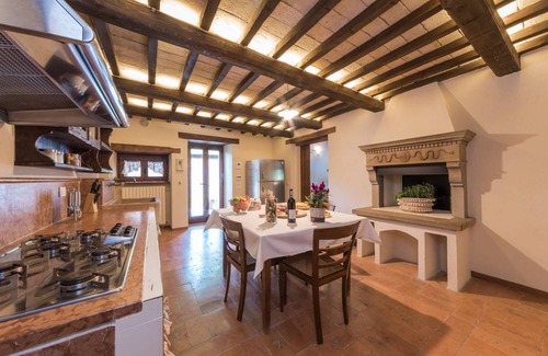 Cagli Villa | 200 m² Villa ∙ 4 bedrooms ∙ 8 guests