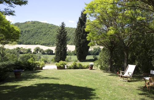 Fabriano House | 200 m² House ∙ 3 bedrooms ∙ 7 guests