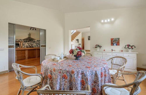 Sutri House | 200 m² House ∙ 4 bedrooms ∙ 8 guests