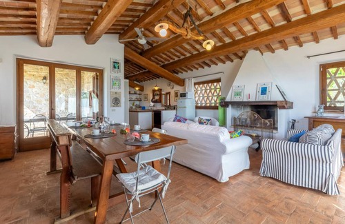 Loreto House | 200 m² House ∙ 5 bedrooms ∙ 10 guests