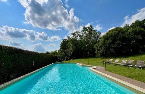 Moncalieri Apartment | 200 m² Serviced apartment ∙ 3 bedrooms ∙ 127 guests