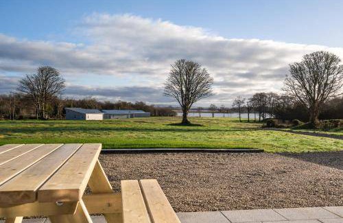 Enniskillen Villa | 204 m² Villa ∙ 4 bedrooms ∙ 8 guests