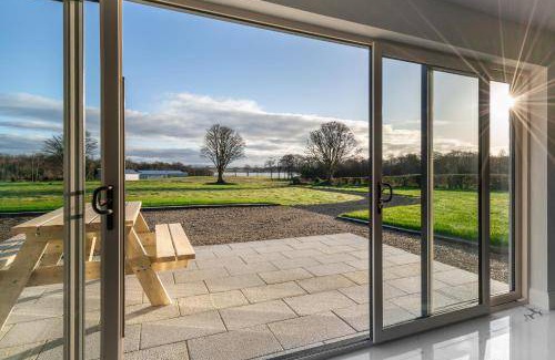 Enniskillen Villa | 204 m² Villa ∙ 4 bedrooms ∙ 8 guests