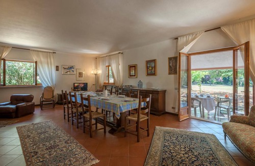 Ponzano di Fermo House | 210 m² House ∙ 4 bedrooms ∙ 8 guests