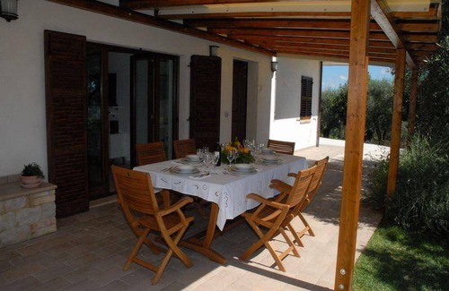 Penna San Giovanni House | 220 m² House ∙ 7 bedrooms ∙ 14 guests