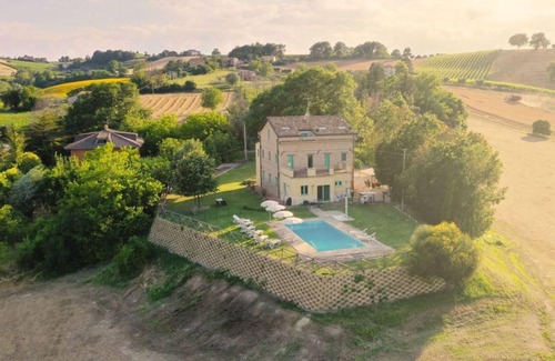 Montedinove House | 225 m² House ∙ 6 bedrooms ∙ 12 guests