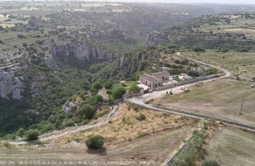 Modica House | 230 m² House ∙ 7 bedrooms ∙ 16 guests