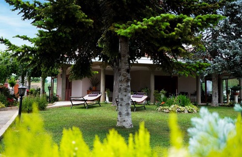 Roseto degli Abruzzi Villa | 240 m² Villa ∙ 3 bedrooms ∙ 6 guests