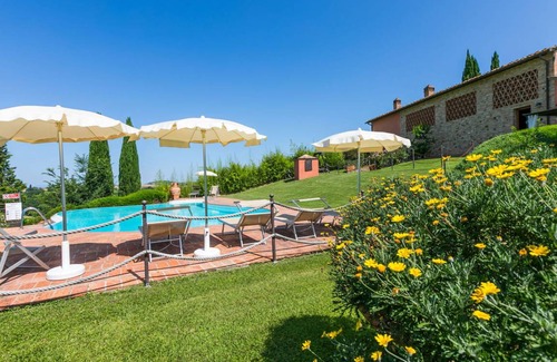 Certaldo Other | 250 m² Accommodation ∙ 3 bedrooms ∙ 8 guests