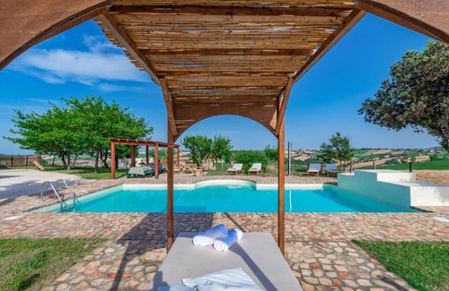 Bettolelle House | 250 m² House ∙ 4 bedrooms ∙ 8 guests