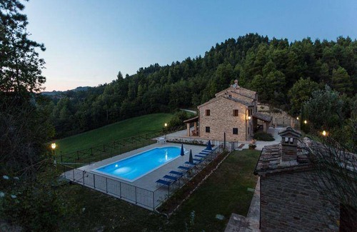 Montelparo House | 250 m² House ∙ 5 bedrooms ∙ 8 guests
