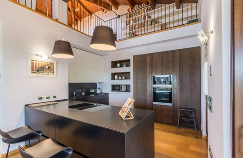 San Costanzo Villa | 250 m² Villa ∙ 3 bedrooms ∙ 9 guests