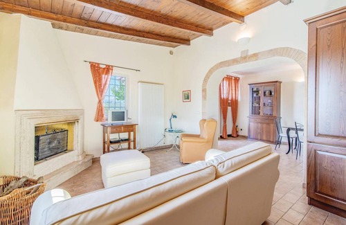 Mondavio House | 260 m² House ∙ 6 bedrooms ∙ 13 guests