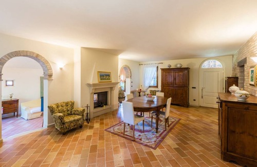 Colli al Metauro Villa | 260 m² Villa ∙ 4 bedrooms ∙ 11 guests
