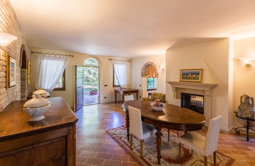 Colli al Metauro Villa | 260 m² Villa ∙ 4 bedrooms ∙ 11 guests
