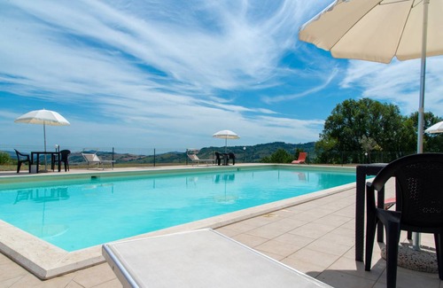 Montelparo Villa | 270 m² Villa ∙ 4 bedrooms ∙ 12 guests