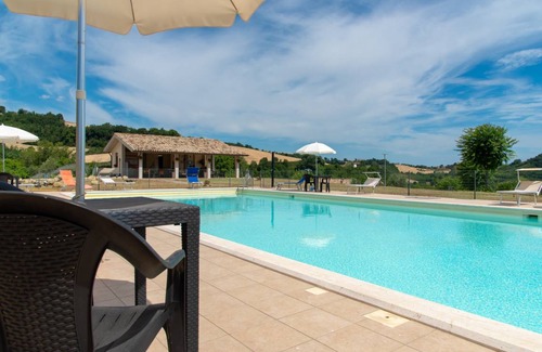 Montelparo Villa | 270 m² Villa ∙ 4 bedrooms ∙ 12 guests