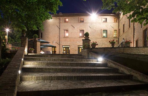 Gubbio House | 28 m² Farmhouse ∙ 127 guests