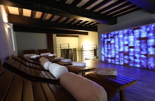 Gubbio House | 28 m² Farmhouse ∙ 127 guests