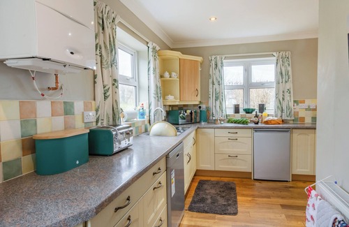 Driffield Cottage | 3 bedroom accommodation in Thornholme, near Driffield