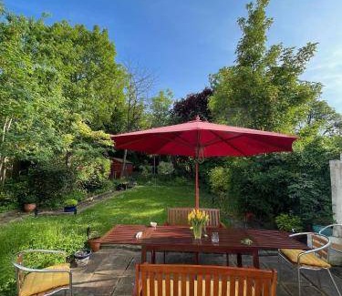 Mapesbury Bed & Breakfast | 30 m² Bed and breakfast ∙ 2 guests