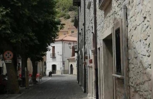 Sasso di Castalda Bed & Breakfast | 30 m² Bed and breakfast ∙ 4 guests
