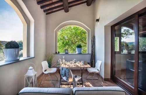 Acqualagna House | 300 m² House ∙ 6 bedrooms ∙ 12 guests