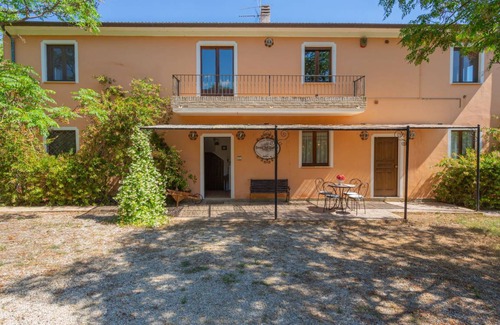 Mosciano Sant'Angelo House | 300 m² House ∙ 1 bedroom ∙ 10 guests