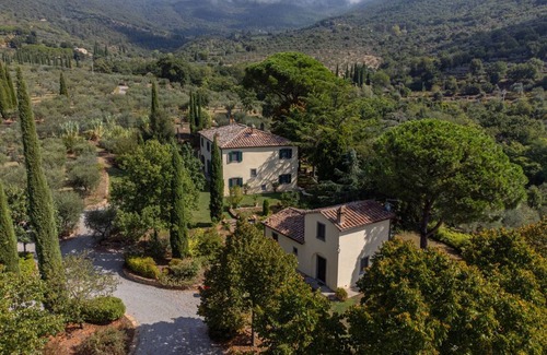 San Pietro a Cegliolo Villa | 300 m² Villa ∙ 7 bedrooms ∙ 14 guests