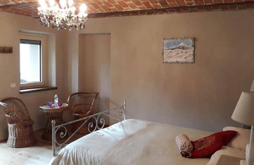 Cherasco Bed & Breakfast | 35 m² Bed and breakfast ∙ 3 guests