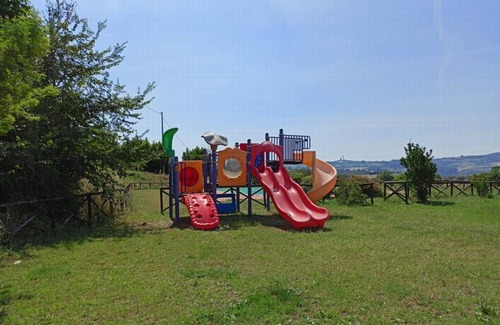 Belmonte Piceno House | 350 m² House ∙ 5 bedrooms ∙ 10 guests