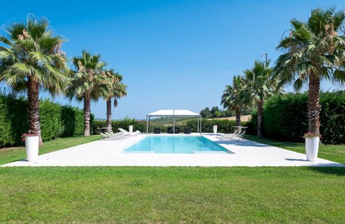 Misano Adriatico Villa | 350 m² Villa ∙ 5 bedrooms ∙ 10 guests