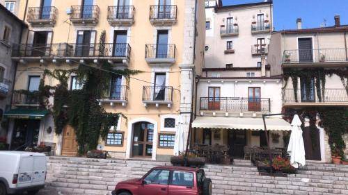 Rivisondoli Apartment | 40 m² Apartment ∙ 1 bedroom ∙ 4 guests