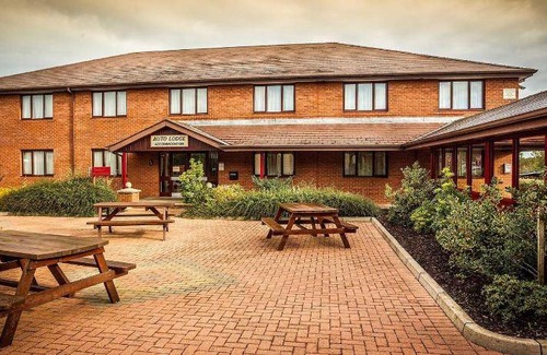 Dungannon House | 40 m² Motel ∙ 3 guests